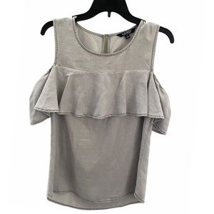 Lauren Ralph Lauren top off shoulders